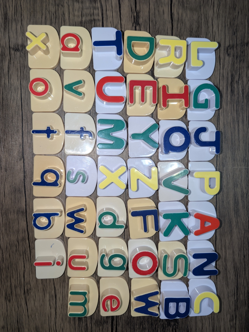 41 Leapfrog Fridge Phonics Magnetic Replacement Letters  Capital & Lowercase Lot